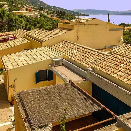 Apartment In Near The Sea *