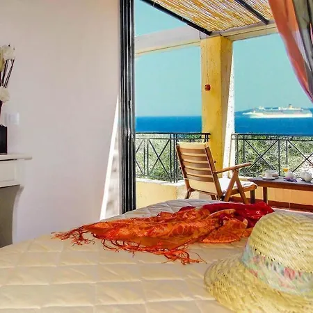 In Near The Sea Apartment